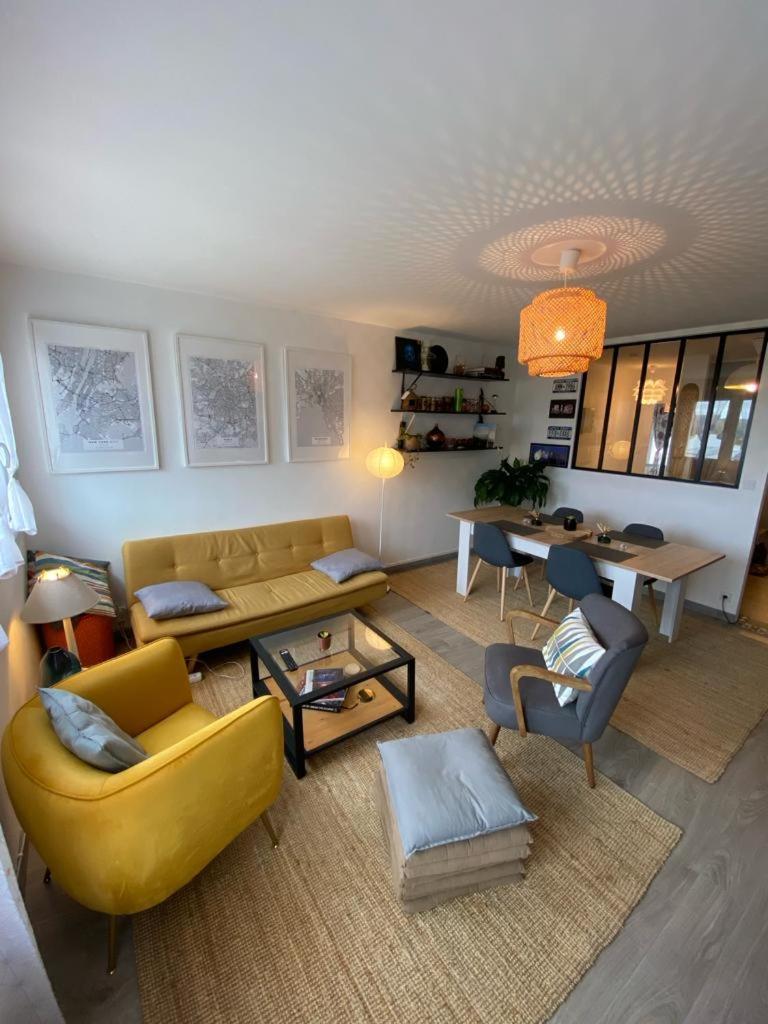 Homestay Lumineux 70 M2 & Parking Prive Proche Centre Brest